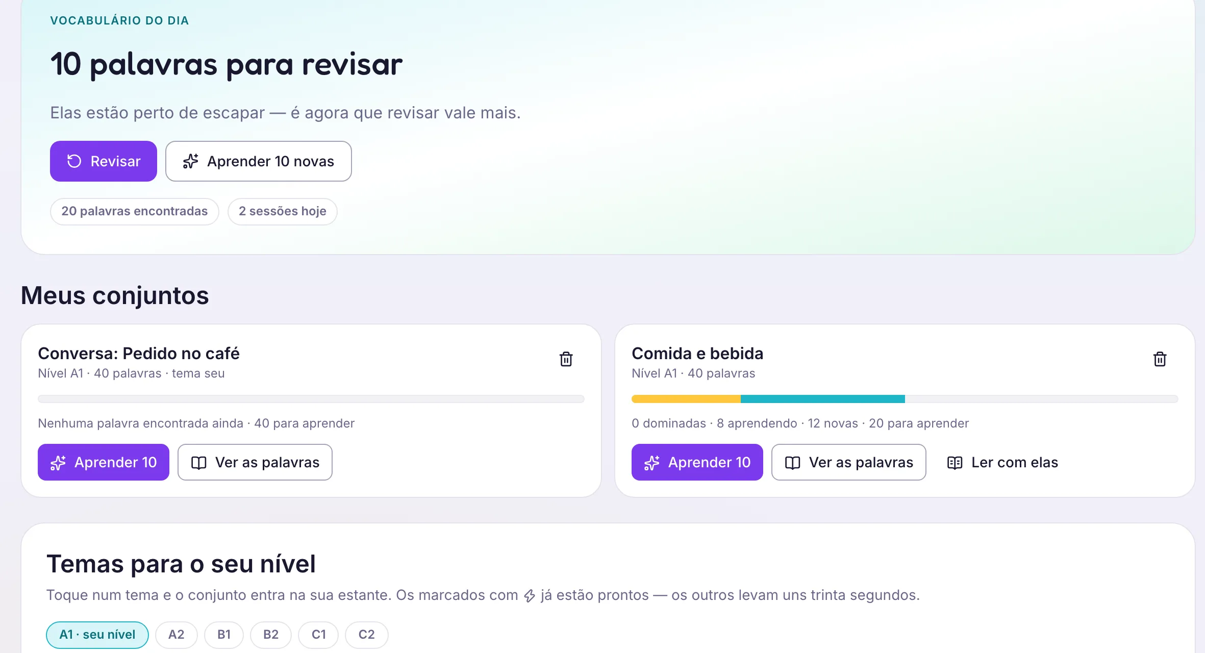 A tela do Vocabulário: o Vocabulário do dia com palavras para revisar, a estante com um conjunto de Comida e bebida e a barra de progresso, e os temas sugeridos para o nível A1.